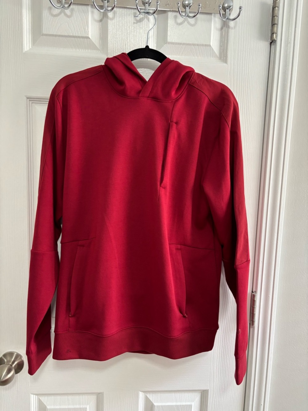 VRST Men's Red Hooded Pullover Sweatshirt NWT